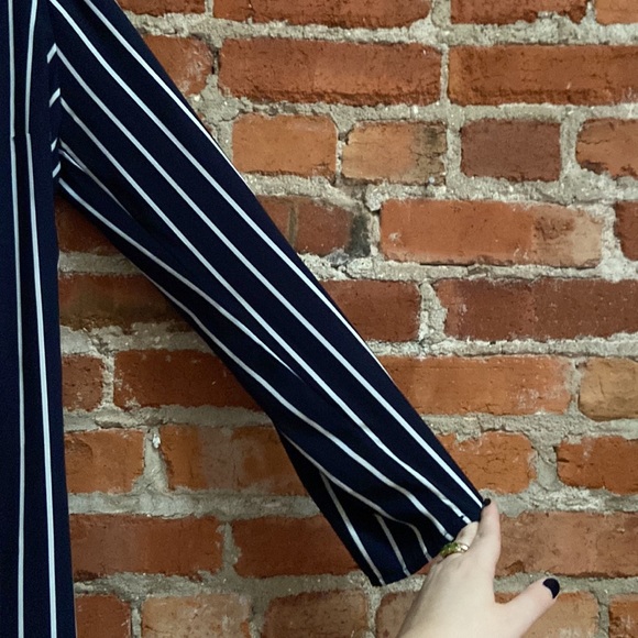 Forever 21 Trench Jacket - Picture 3 of 7